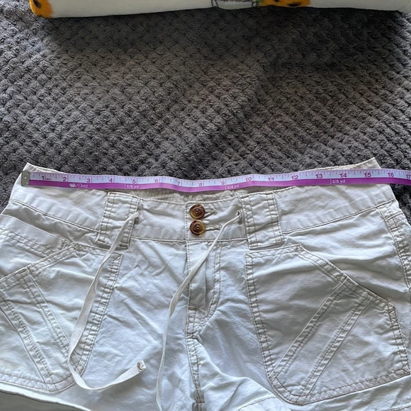 UNIONBAY White 100% Cotton Shorts size 9 - Picture 10 of 12